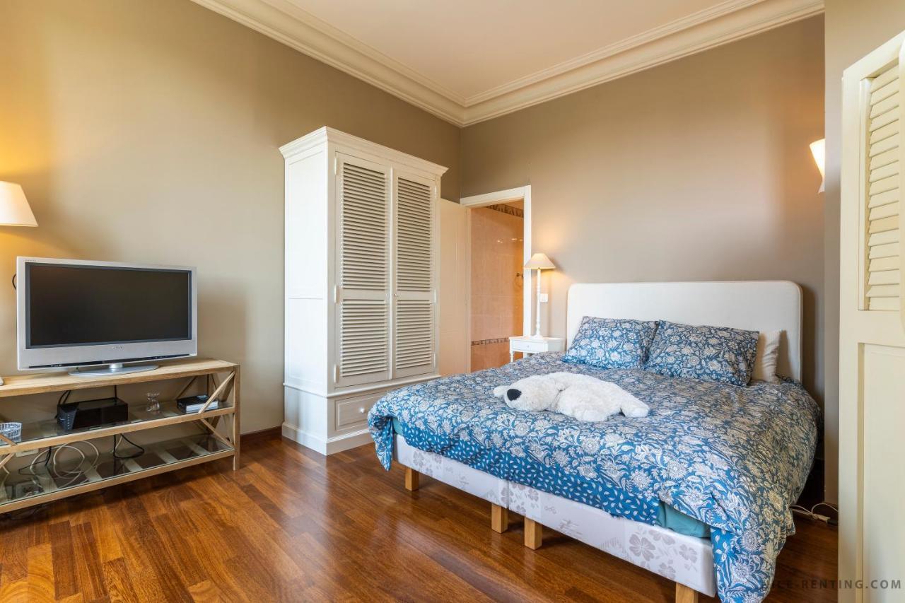 Renting - 13 Massena - Live A Dream Luxury Loft - Place Massena Apartment Nizza